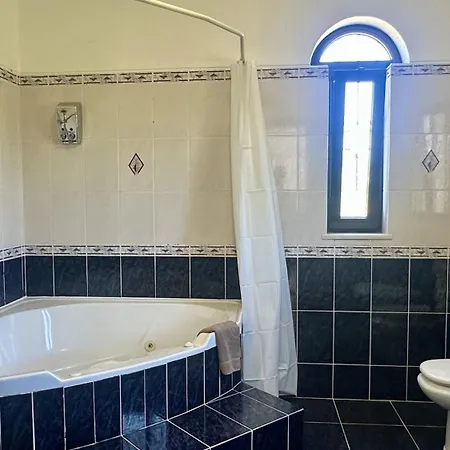 Atanasio - Private Pool - 10 Guests - * Αλμπουφέιρα